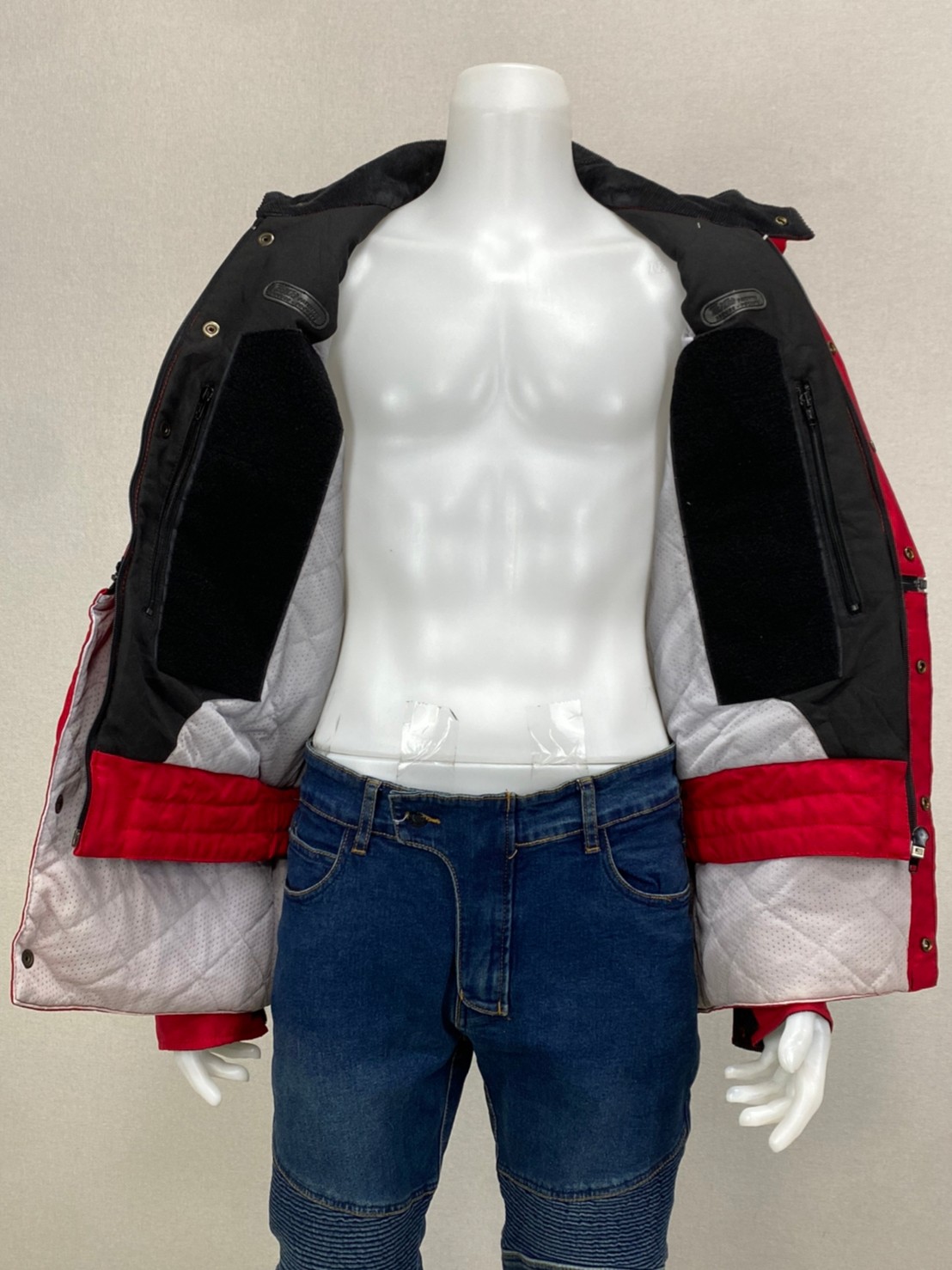 เสื้อขี่มอเตอร์ไซด์( มือสอง) RCTA 168 อก 48" ยาว 30" ยี่ห้อ**BIGI** (ไม่มีการ์ดหลัง)