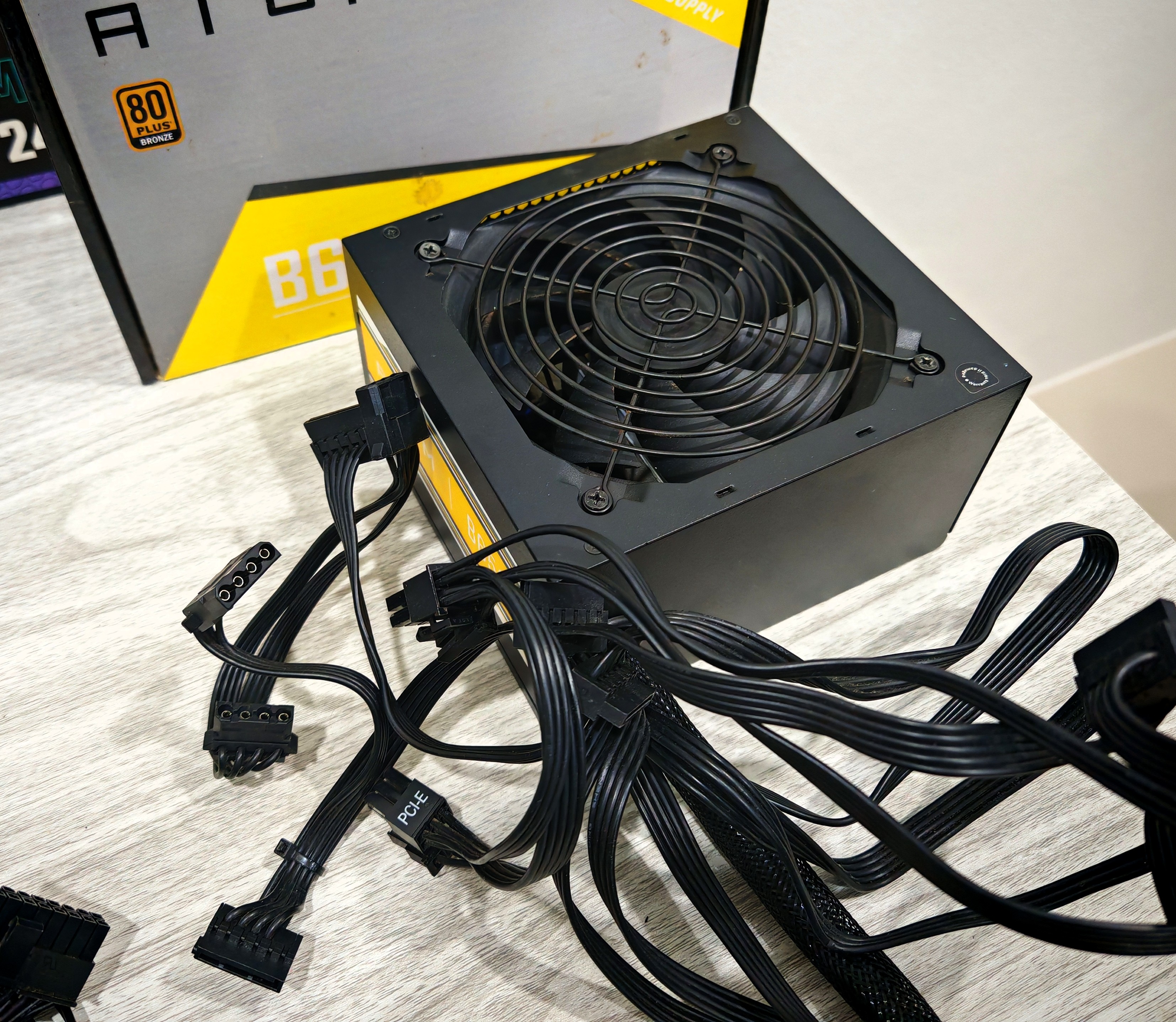 PSU ATOM B650 650W (80+ Bronze)