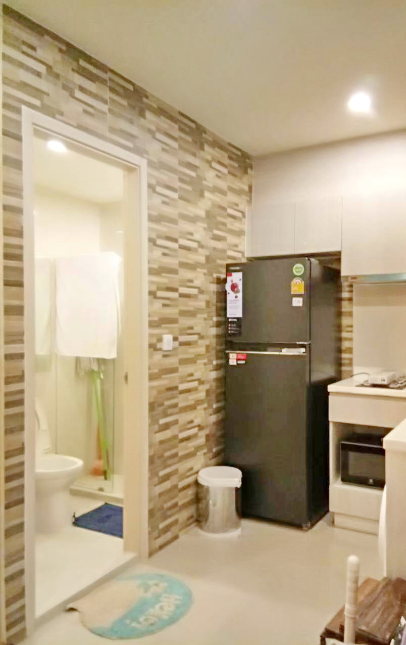 ให้เช่า Condo Life Asoke (คอนโด ไลฟ์ อโศก)ติดMRTเพชรบุรี