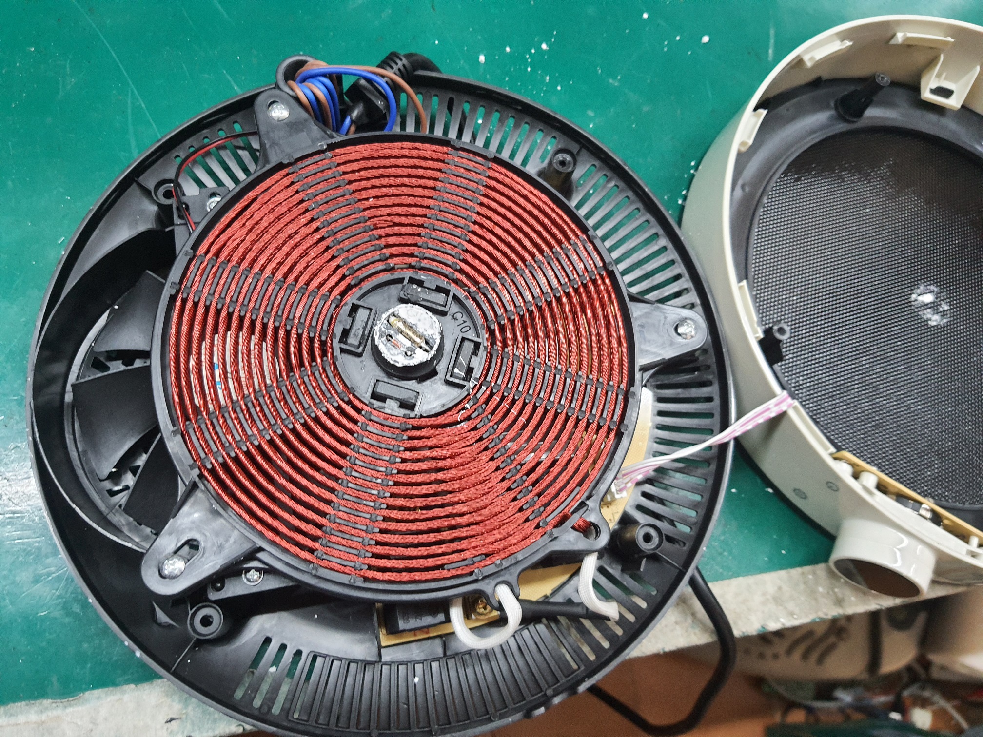 ซ่อมเตาแม่เหล็กไฟฟ้า ยี่ห้อ FIKA รุ่น FS-IC002 อาการเครื่องไม่ทำงานขึ้น Error E8