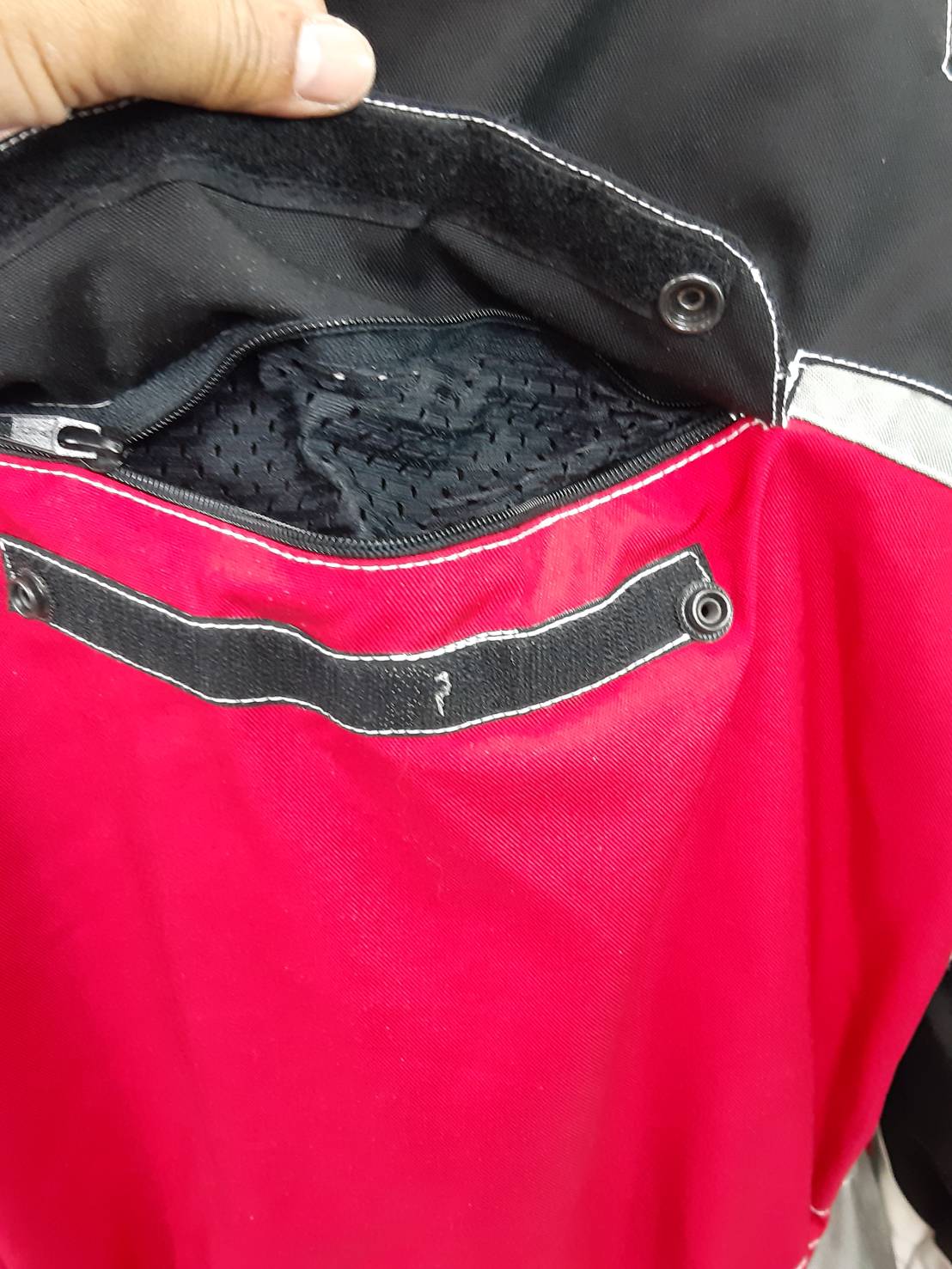 เสื้อขี่มอเตอร์ไซด์( มือสอง) RCT 878 อก 50" ยาว 28" ยี่ห้อ **Ultra**