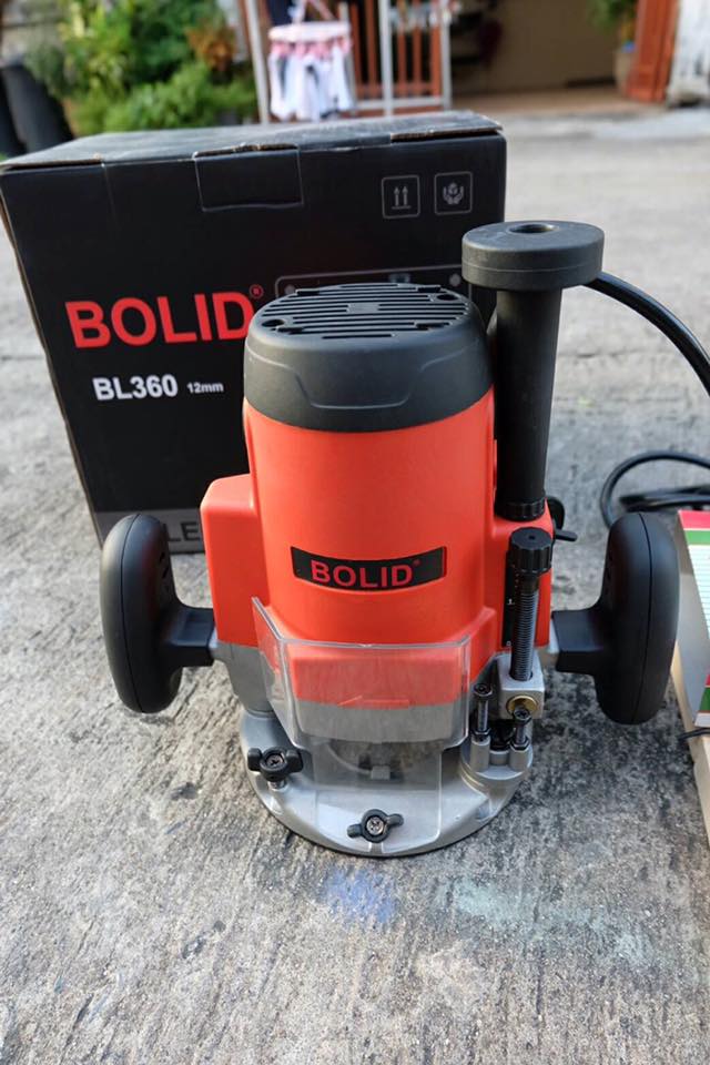 ชุดเราเตอร์พร้อมดอก bolid รุ่น BL360