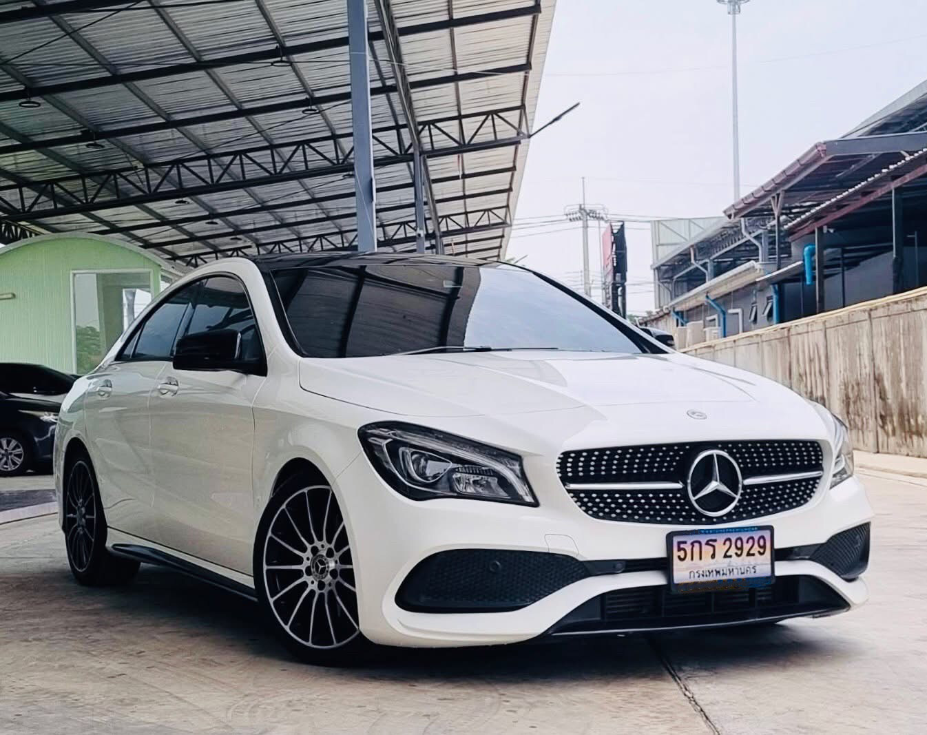 Mercesdes Benz CLA250 AMG Dynamic White Art Edition W117 ปี 2019