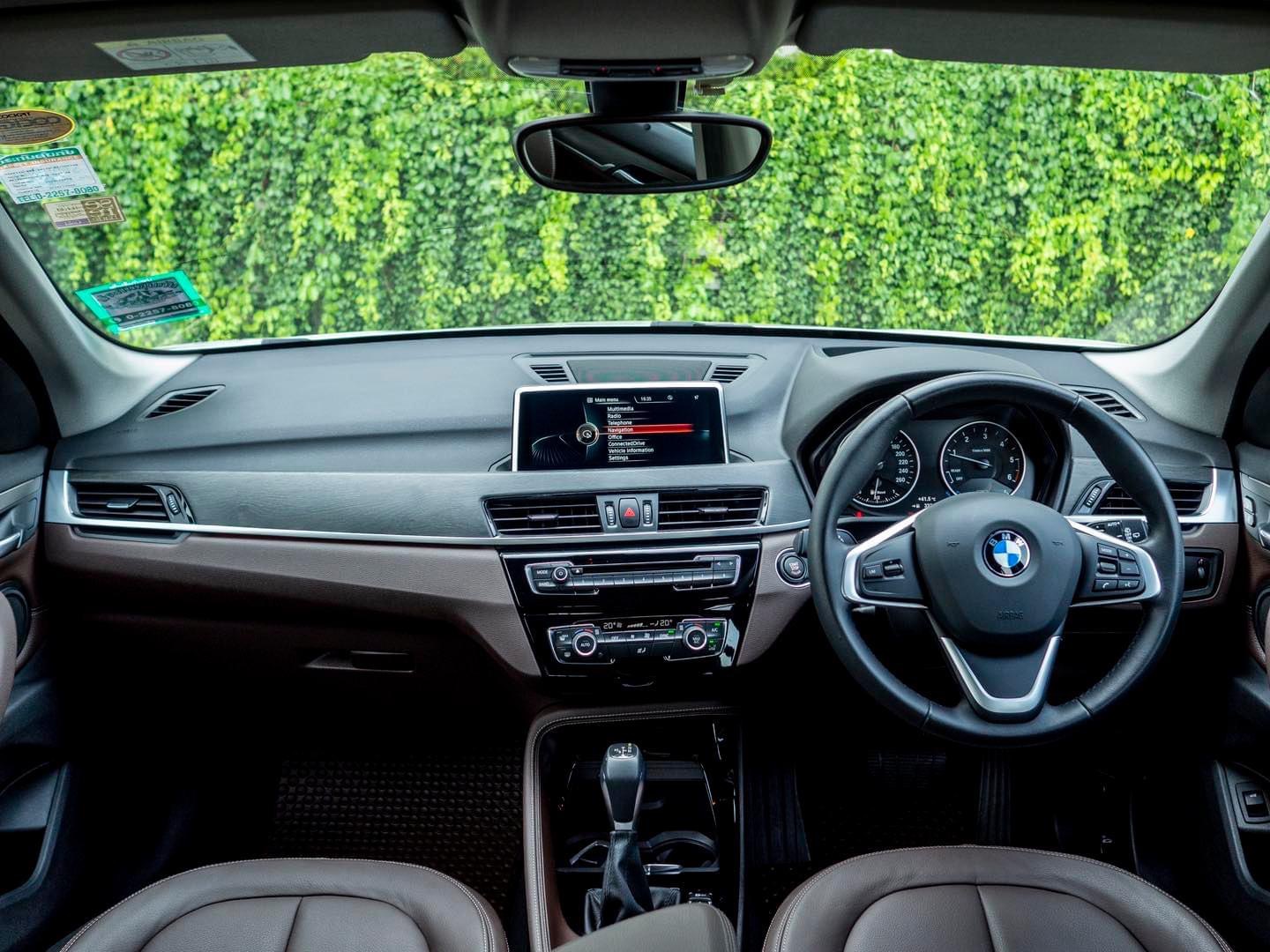 BMW X1 X Line 18d ปี 2017