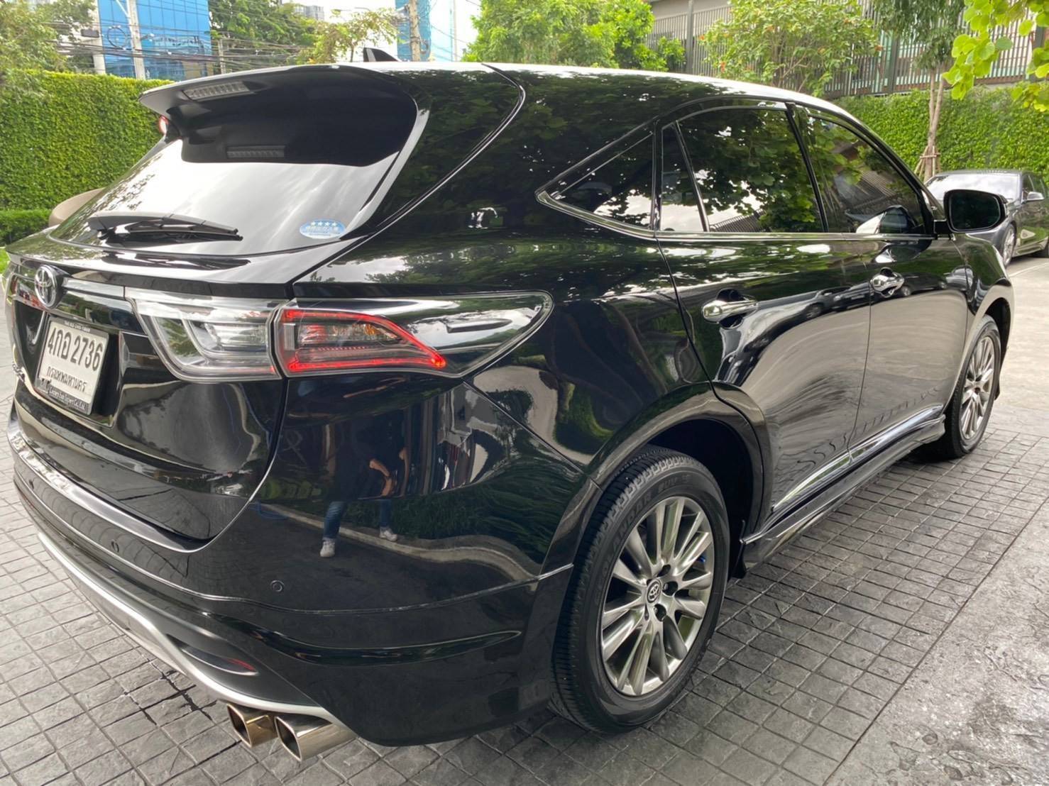 TOYOTA Harier 2.0 Modalista Look ปี 2014