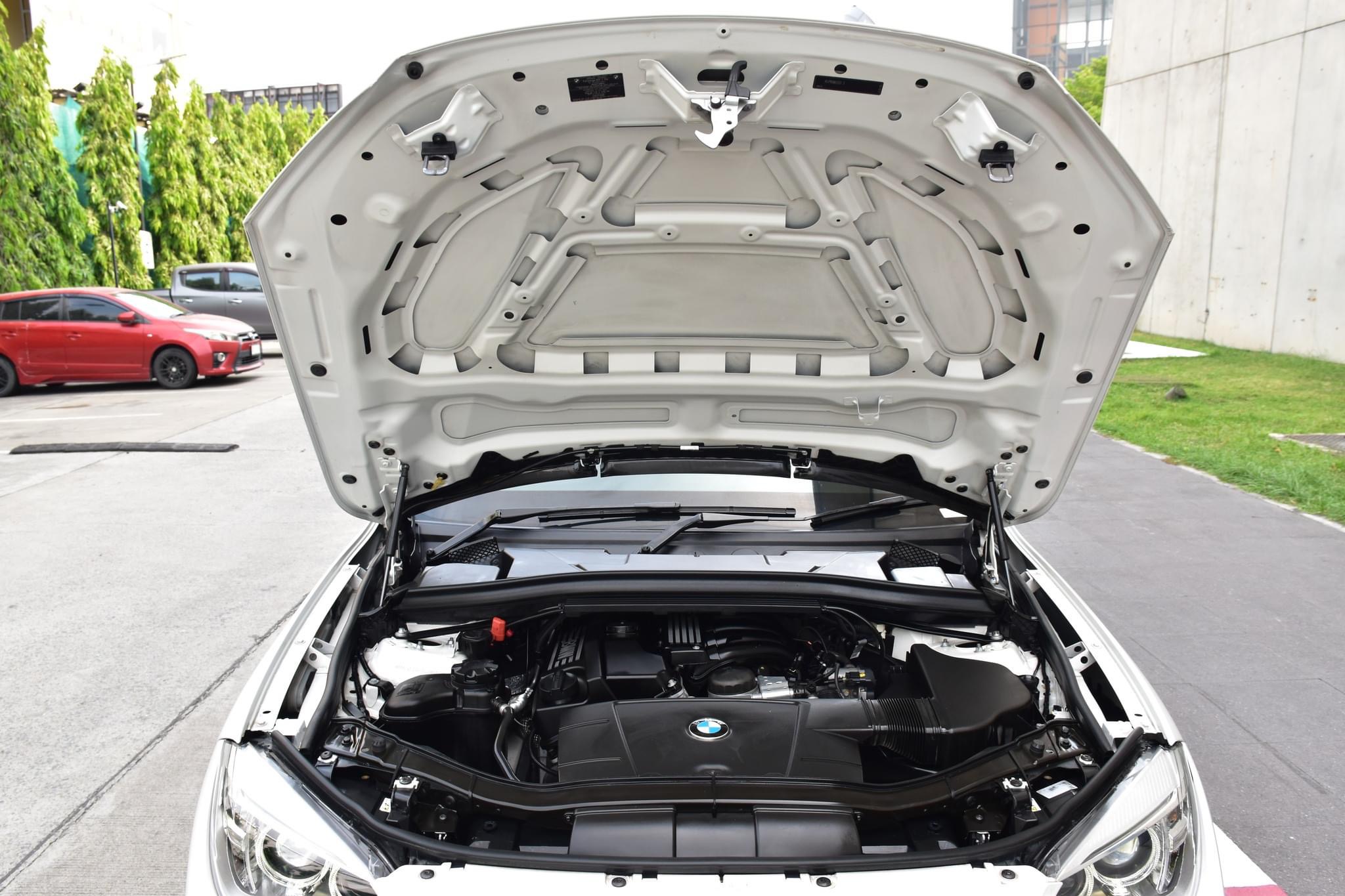 BMW X1 SDRIVE18i XLINE LCI ปี2014