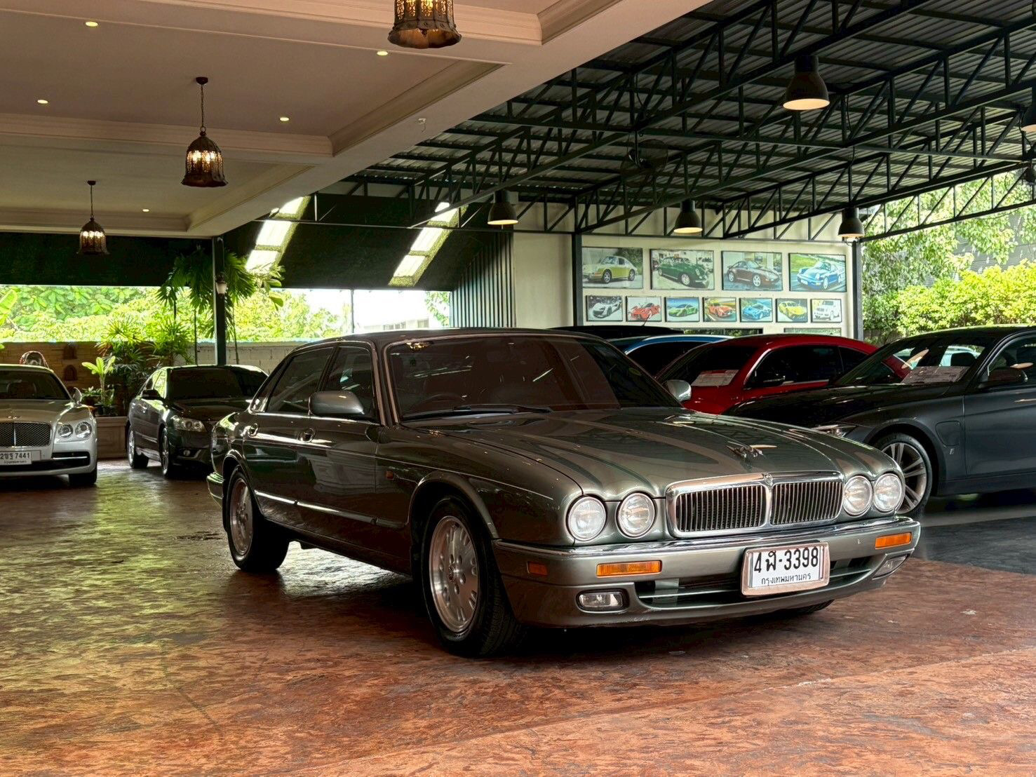 Jaguar XJ Sovereign 6สูบ 3.2l (X300) ปี 1995