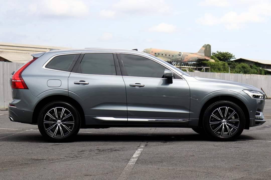 Volvo XC60 2.0 Recharge T8 Inscription 4WD SUV ปี2021