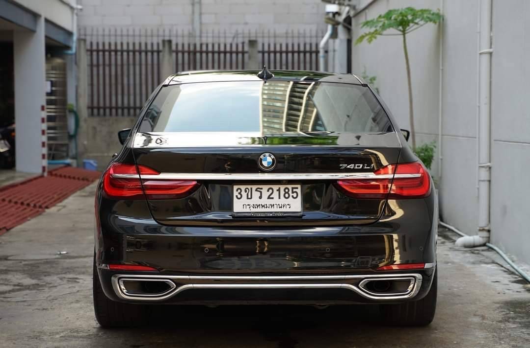 BMW 740Li Pure Excellence G12 ปี2016