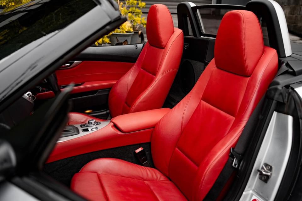 BMW Z4 2.3i s-Drive M-Sport Package (model E89) ปี2011