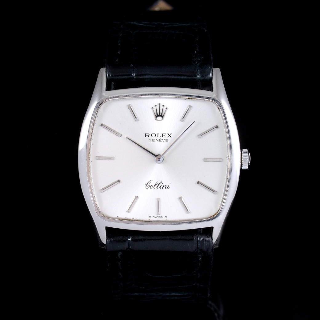 Rolex Cellini Sigma Cushion Dial หน้าปัดสีขาว หลักชั่วโมงทองคำขาว ตัวเรือนทองคำขาว18K หัวเข็มขัดแท้ นาฬิกาปี1971 ไขลาน ขนาด 31 mm