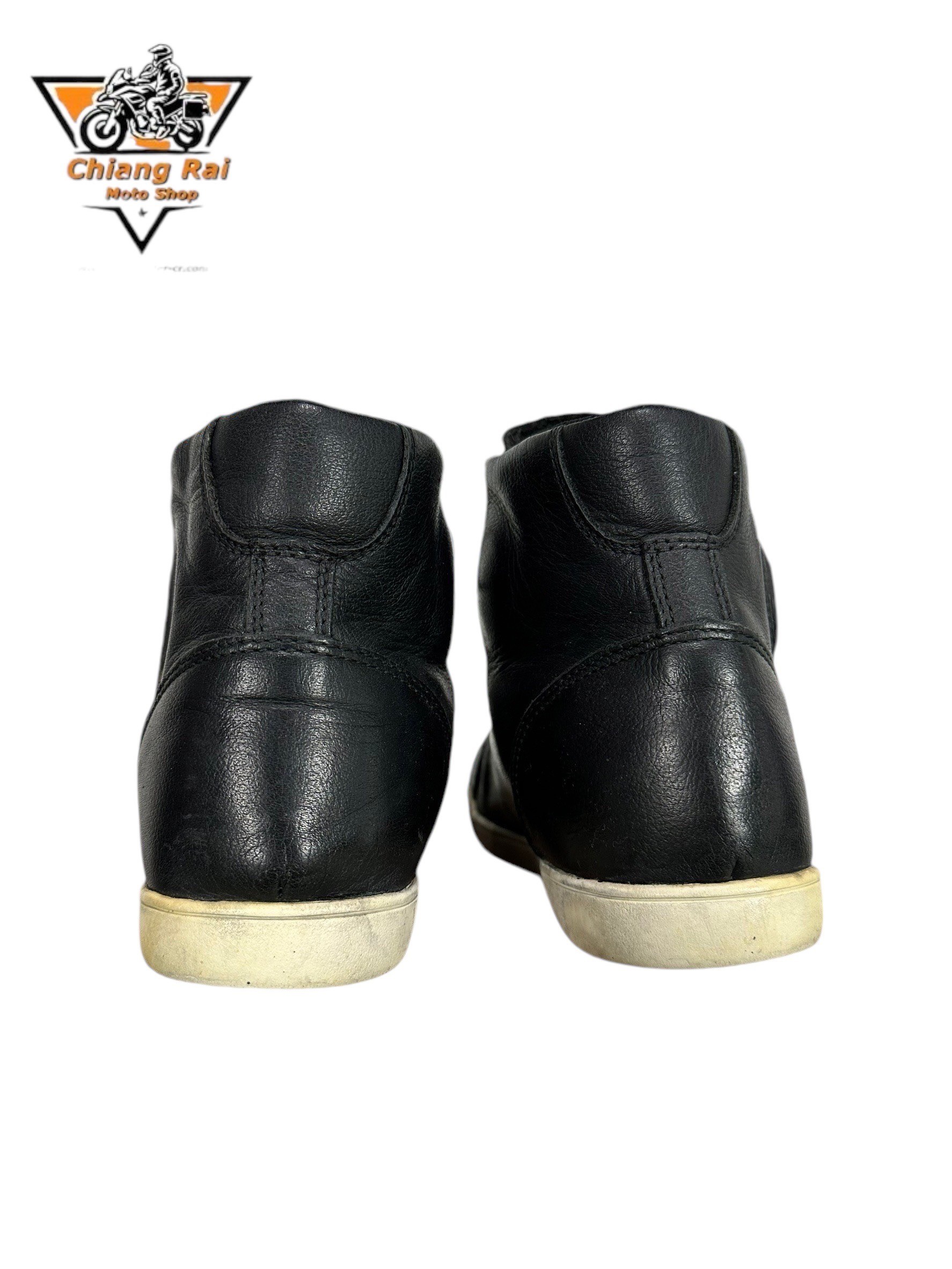 รองเท้าขี่มอเตอร์ไซด์( มือสอง) RCBS-804 Size ขนาดจากป้าย 43:EUR / 8.5:UK / 27.5:Cm.(TCX)