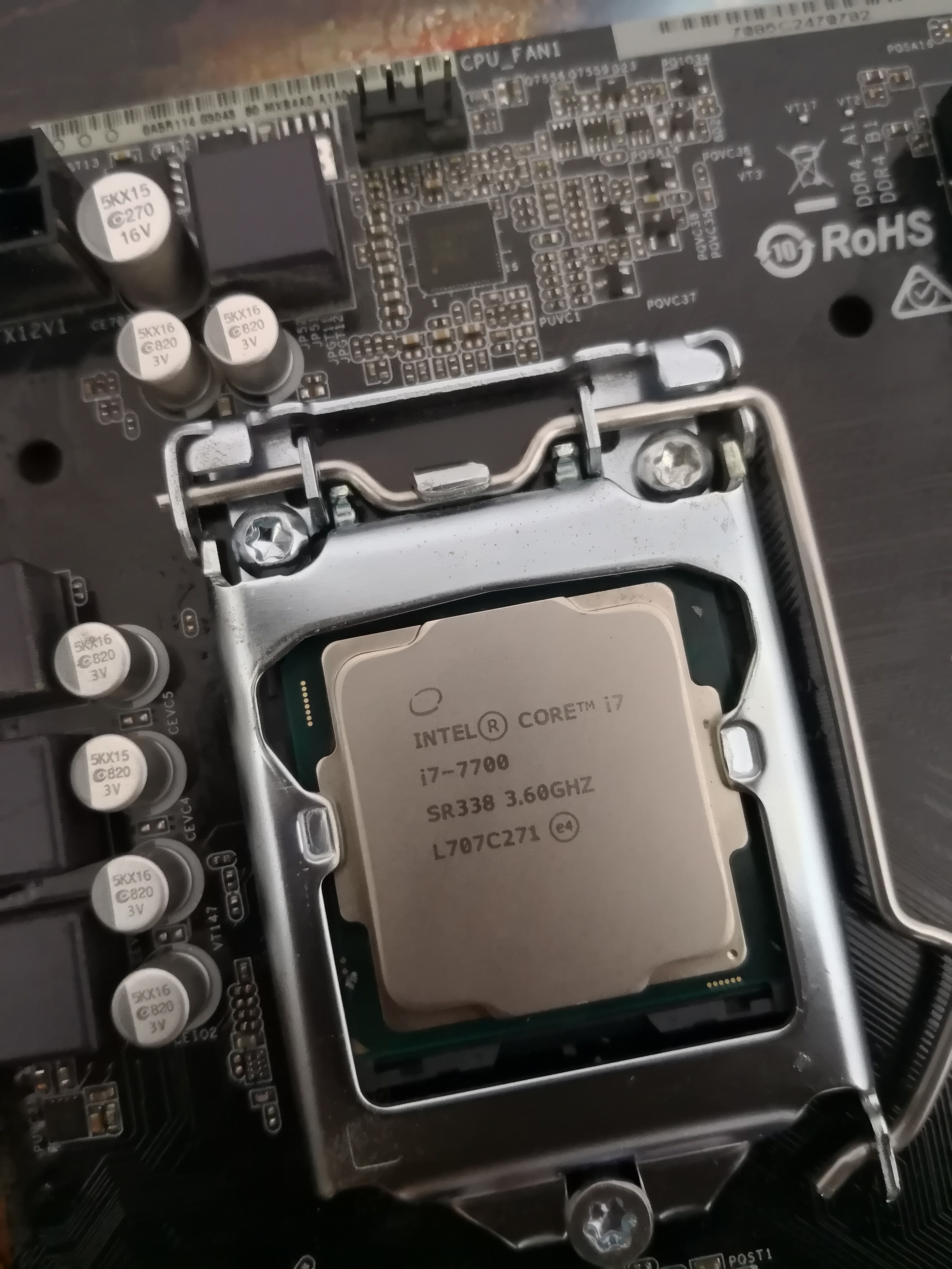CPU i7 7700