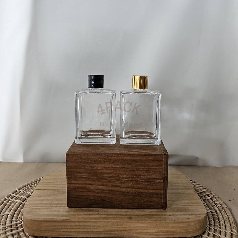 (กล่องละ120ใบ)ขวดแก้ว 50ml ทรงแบนD18 +ฝาวิบวับ+จุก