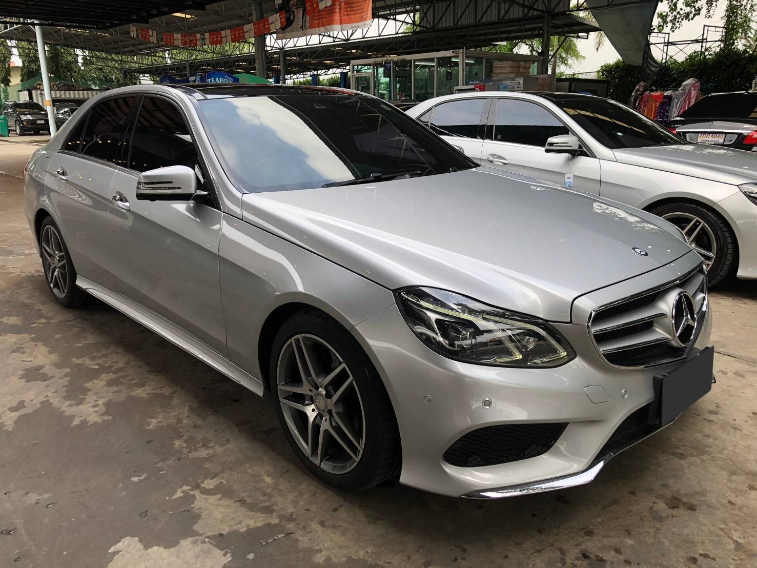 Mercedes Benz E300 Bluetec Hybrid AMG ปี 2015
