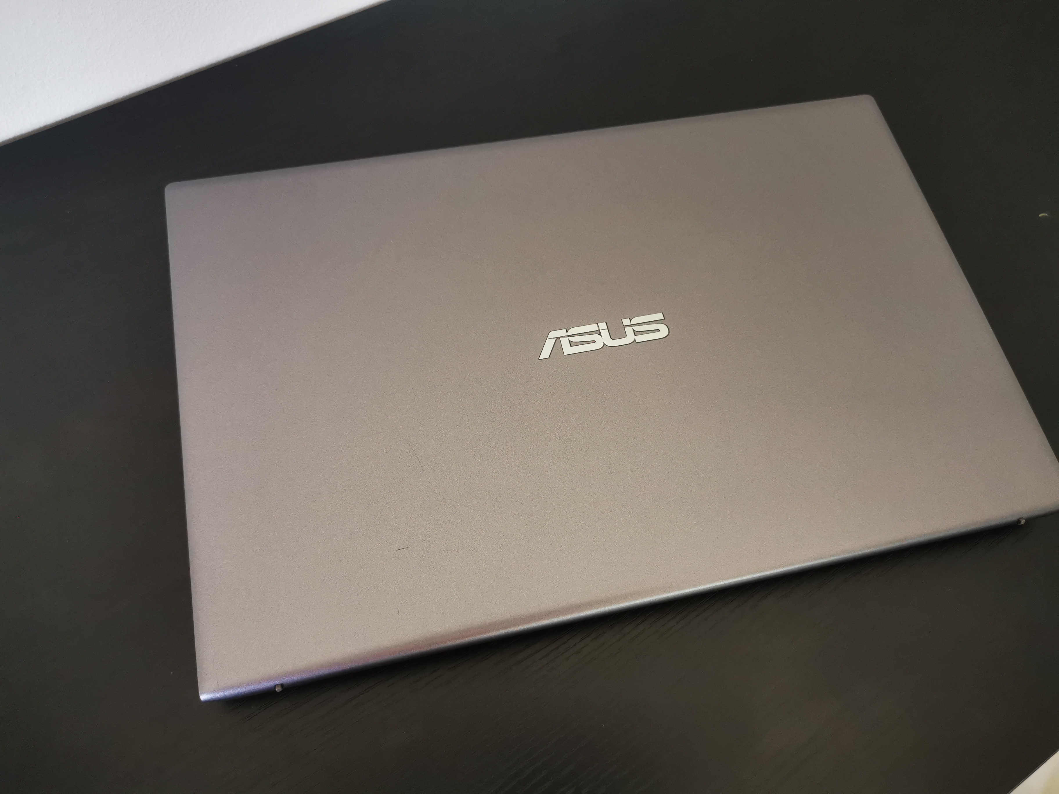 Asus VivoBook 15 X512DA-EJ140T