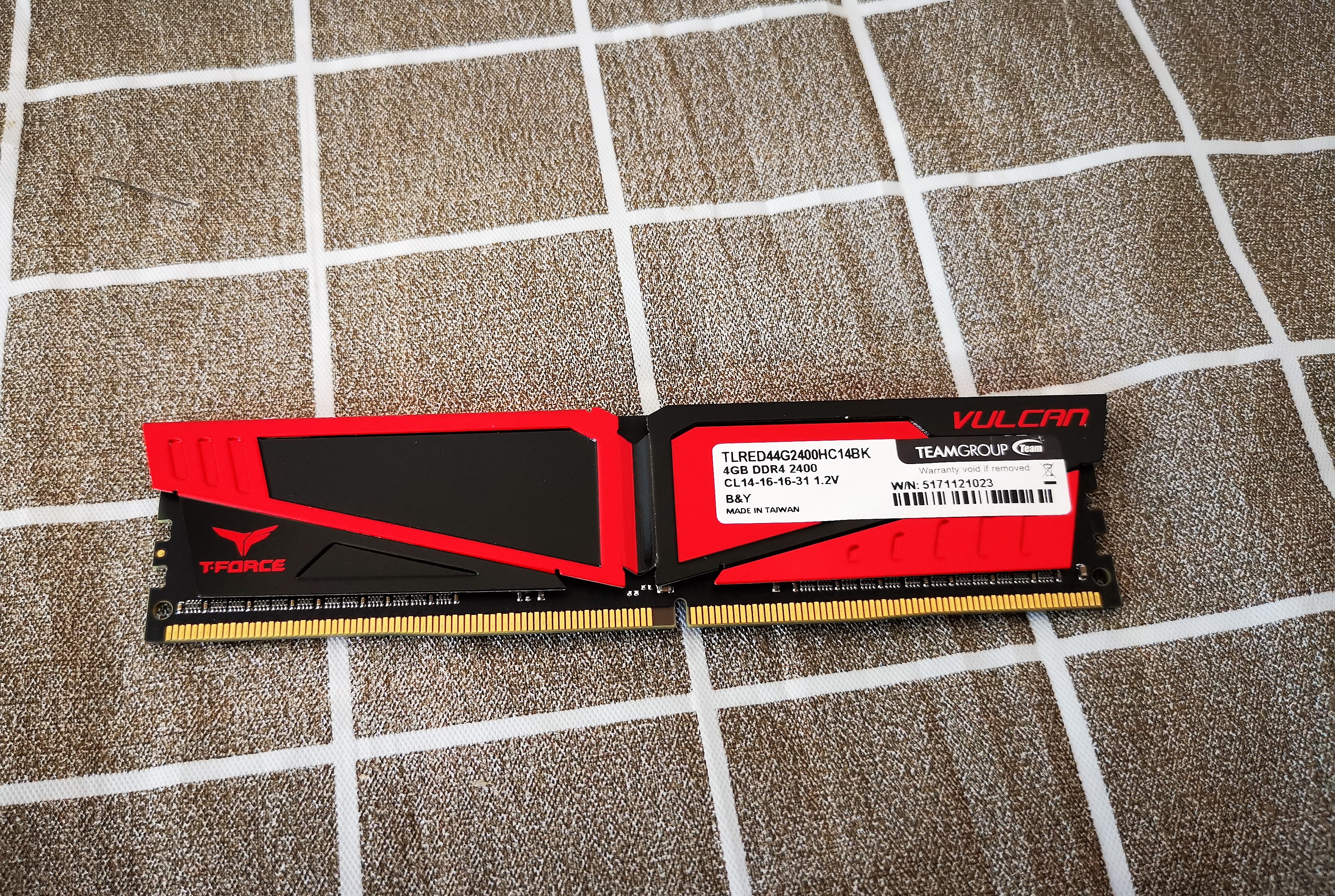 Ram TeamGroup Vulcan DDR4 4G/2400