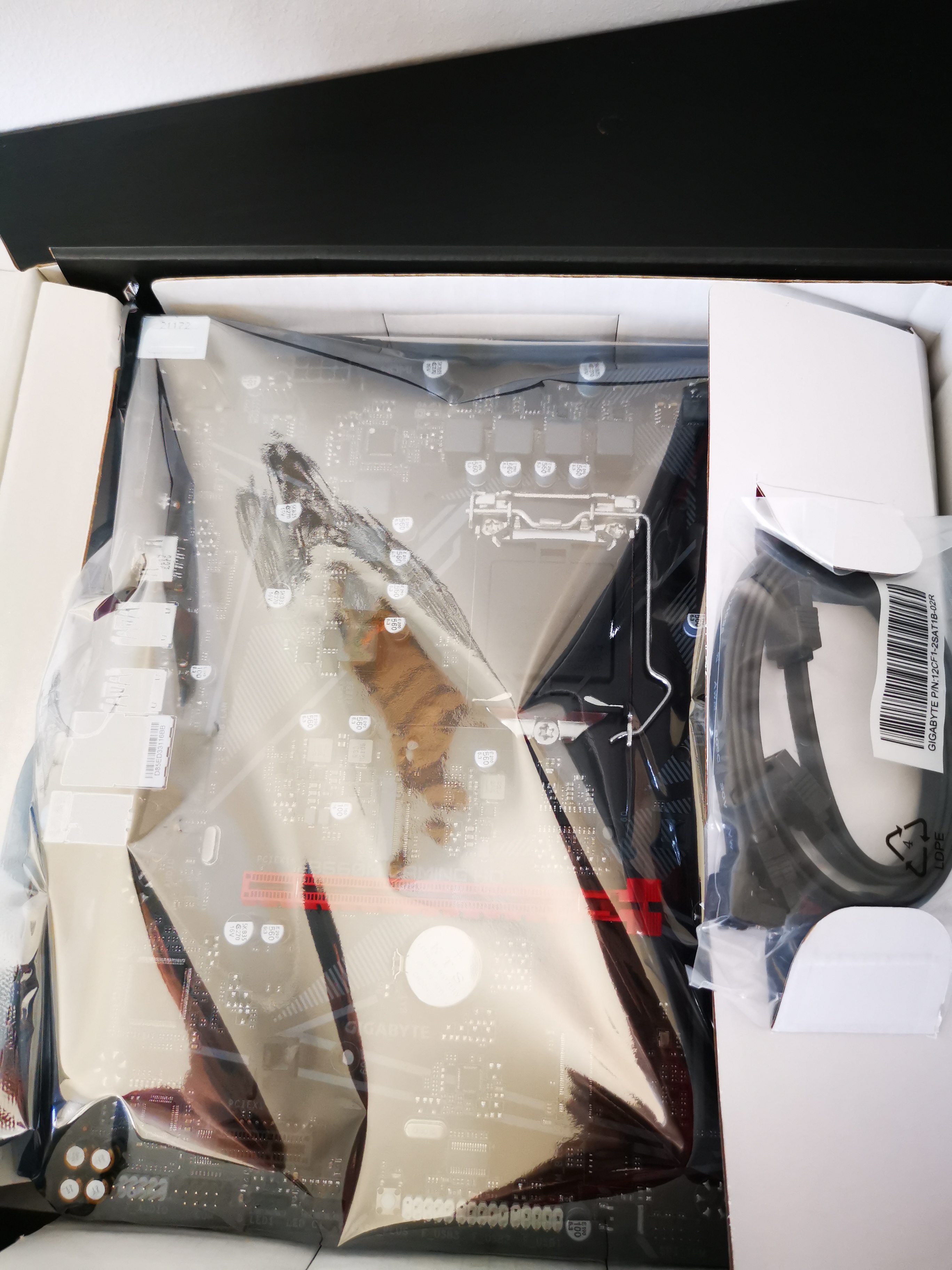 GIGABYTE B560M GAMING HD