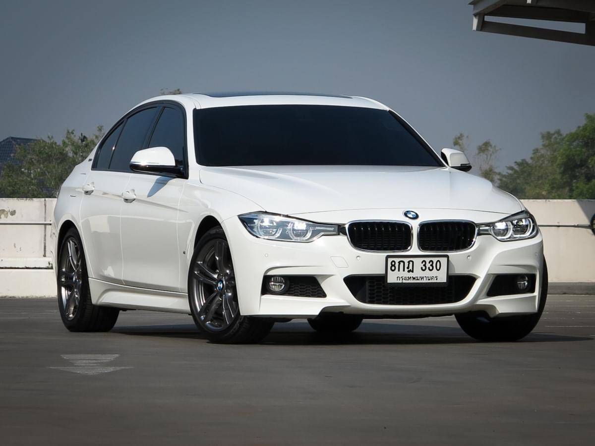 BMW 330e M Sport Plug-In Hybrid ปี 2018