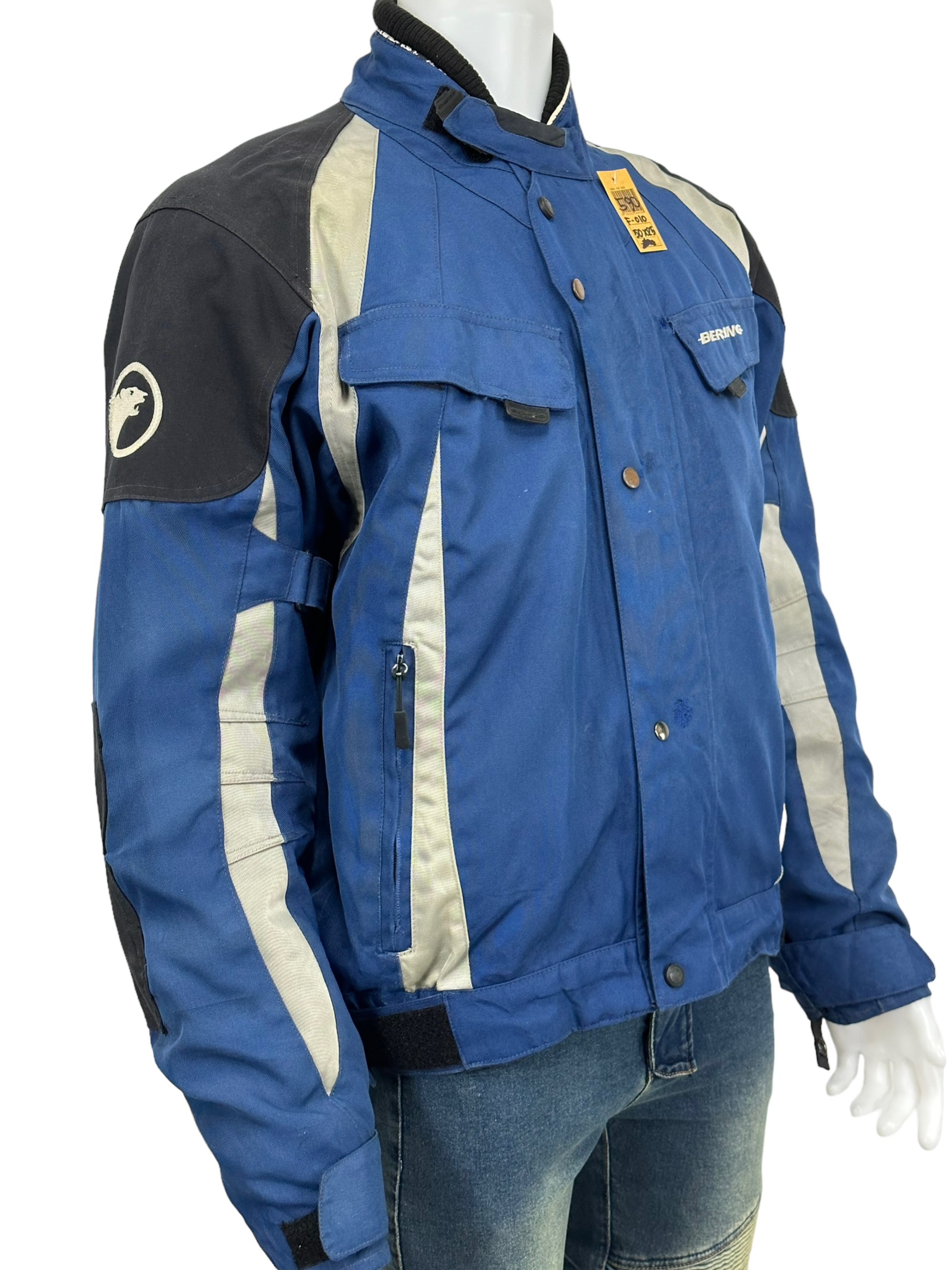 เสื้อขี่มอเตอร์ไซด์( มือสอง) F 010: อก 50" ยาว 25" (XL) **BERING**