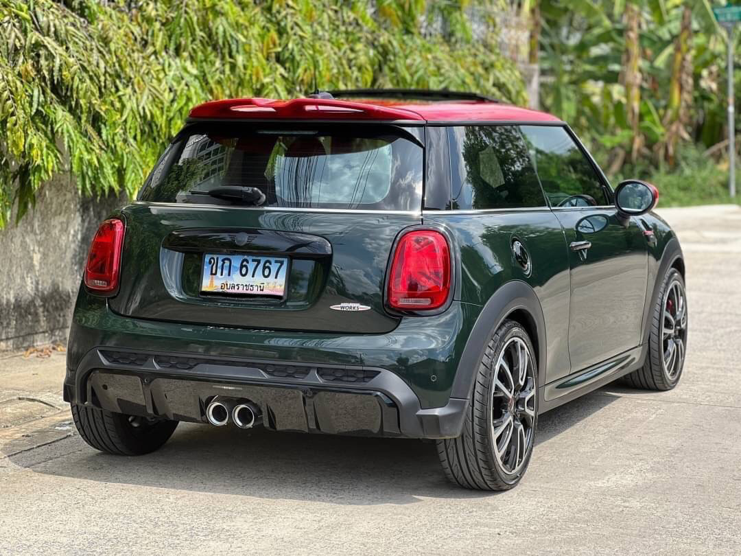 MINI John Cooper Works LCI ปี 2021