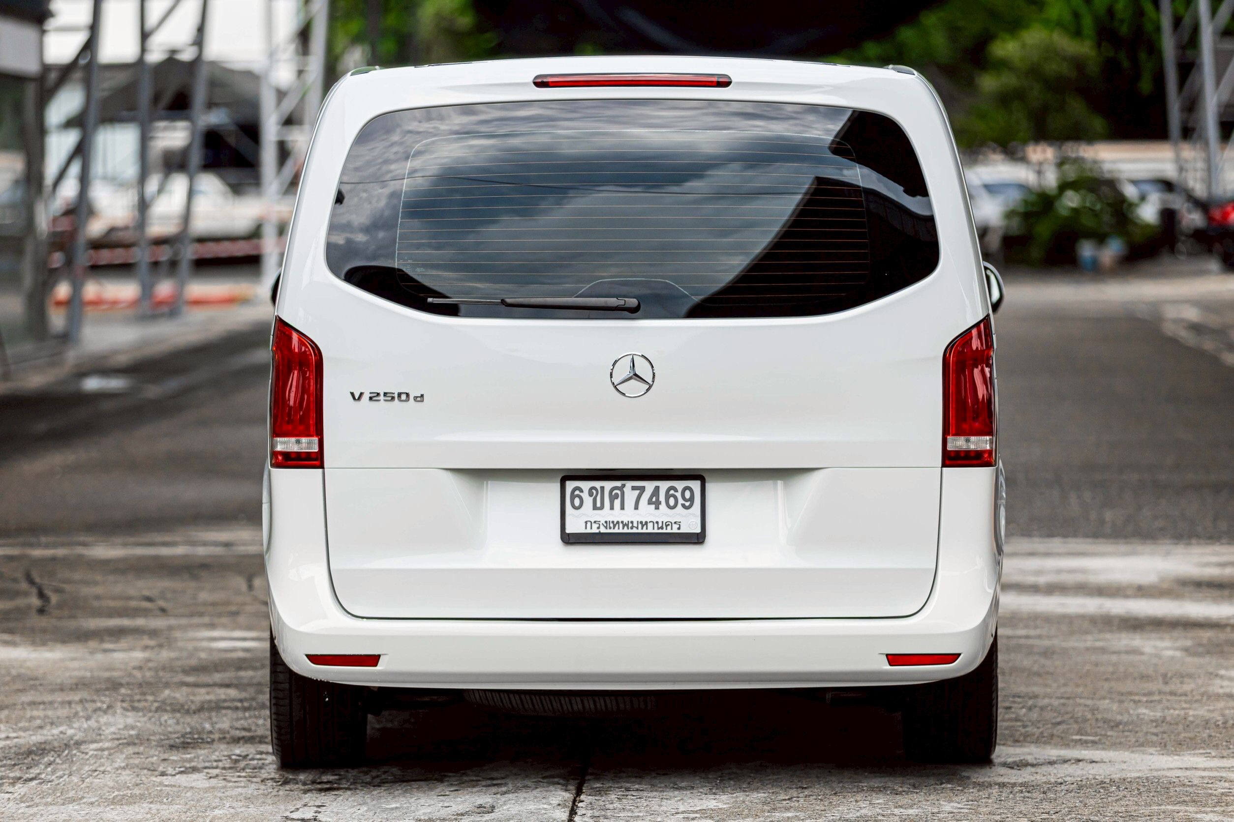 MERCEDES-BENZ V250d W447 ปี 2021