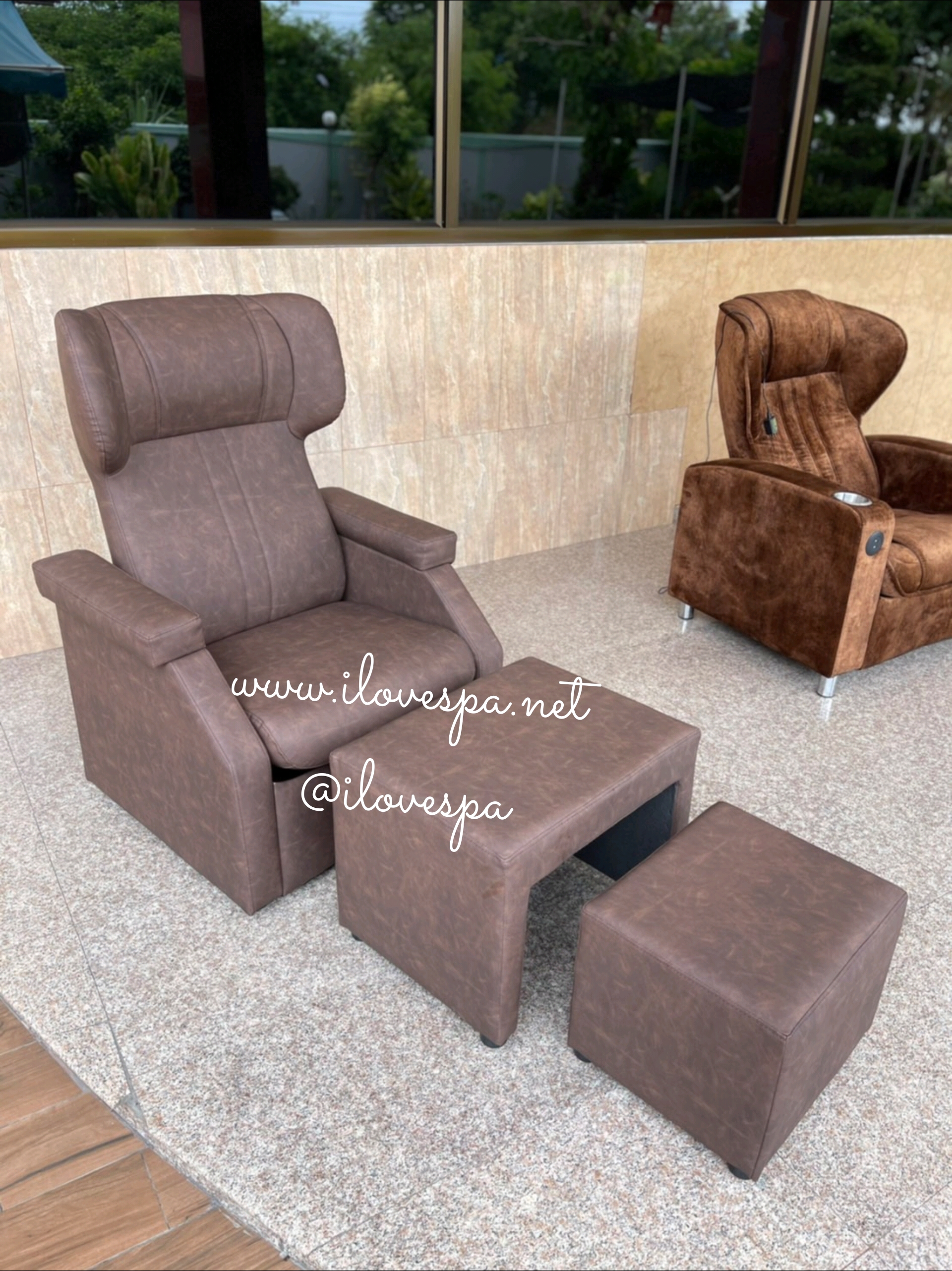 เก้าอี้นวดฝ่าเท้า รุ่น Compact