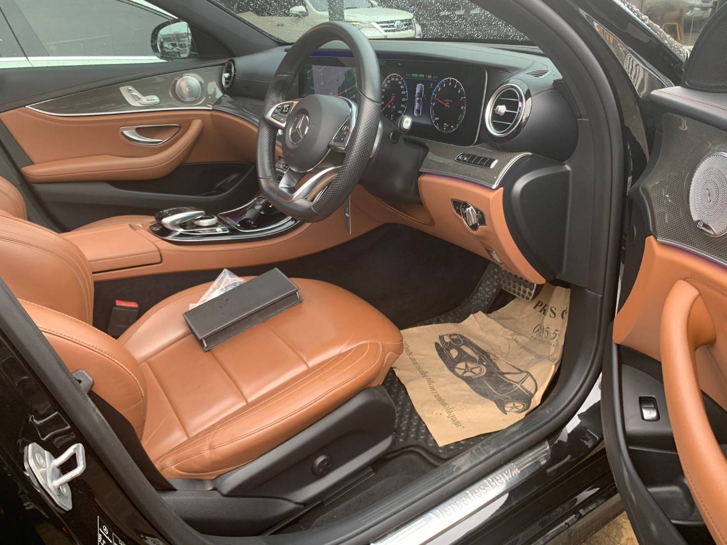 Mercedes Benz E350e AMG ปี 2018