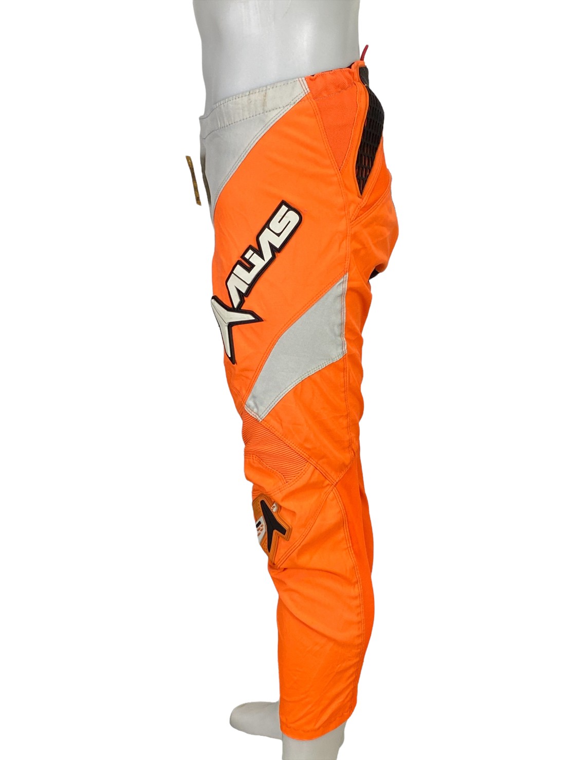 กางเกงสำหรับขี่มอเตอร์ไซด์ ( มือสอง ) E&A 404: เอว 30" ยาว 26" **ALIAS**