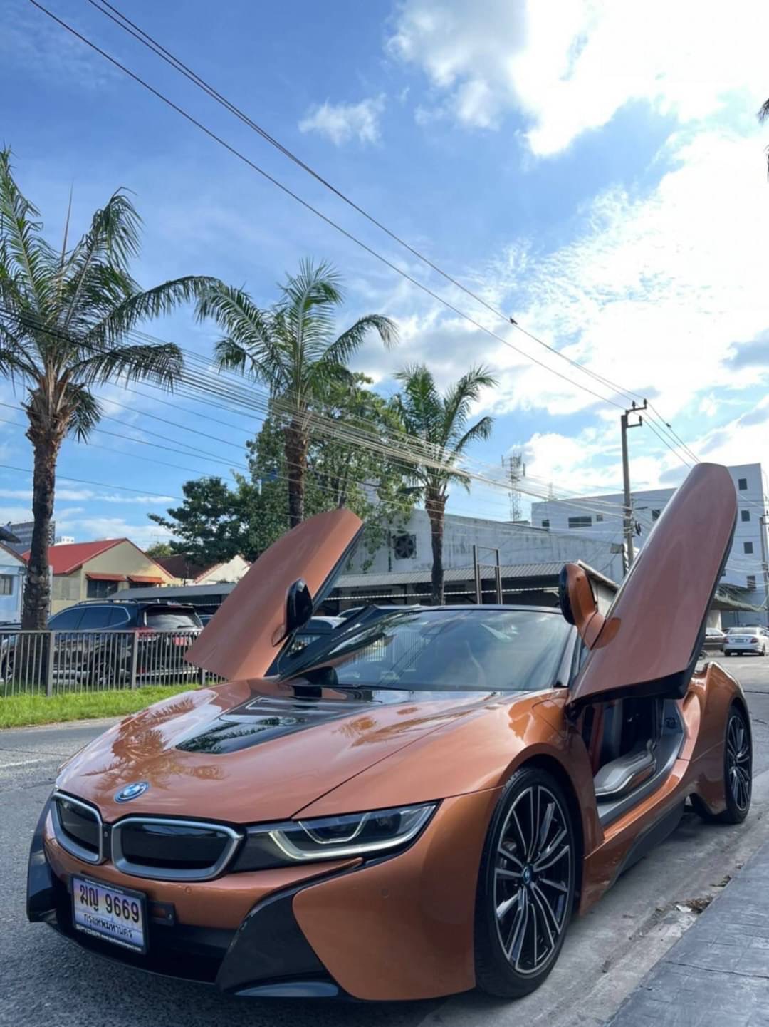 BMW I8 roadster ปี 2019