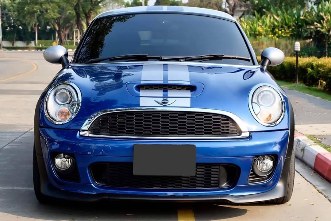Mini R58 LCI Coupe Cooper S ปี 2012