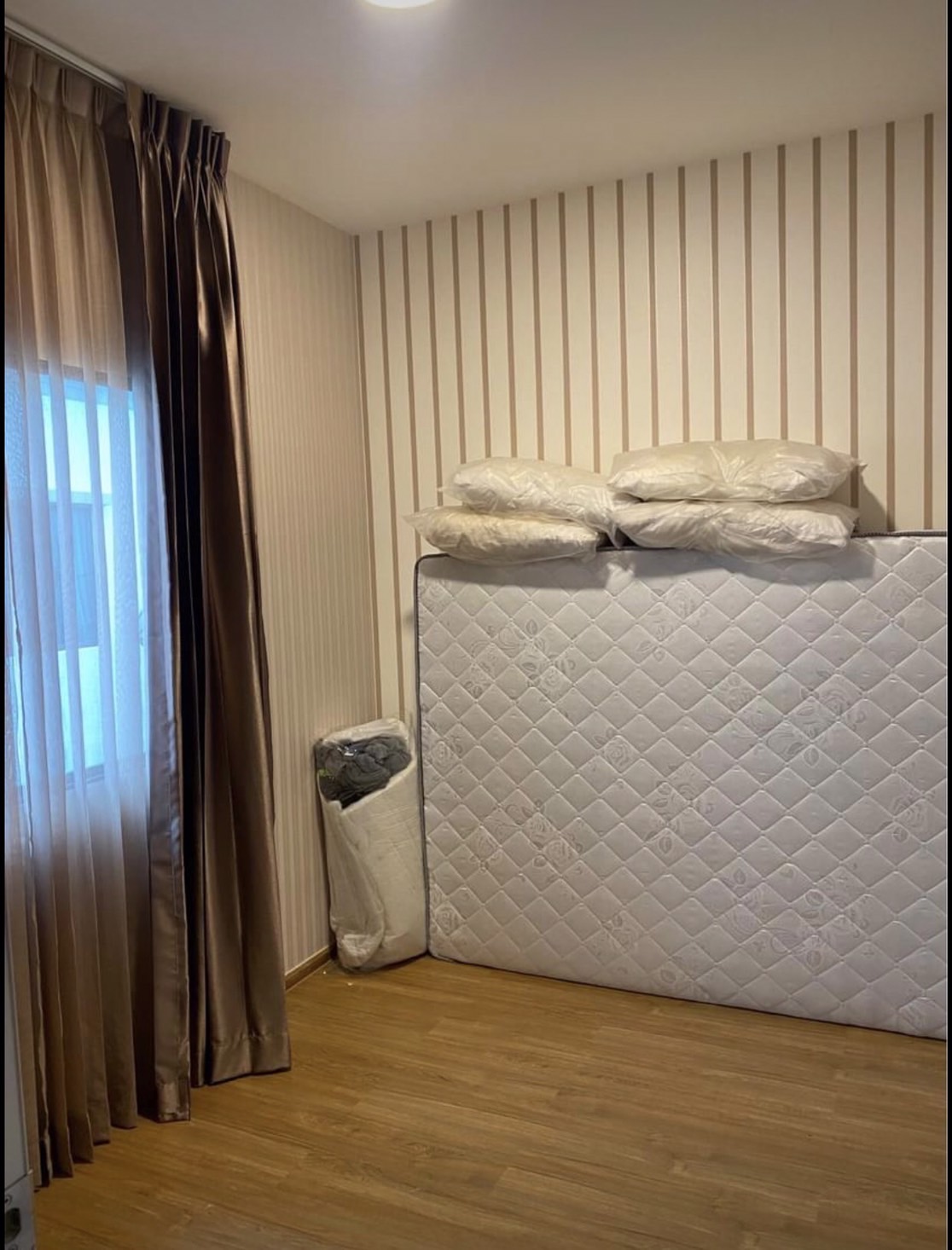 ให้เช่าทาวน์โฮมสุดหรูหมู่บ้าน Grande Pleno ราชพฤกษ์