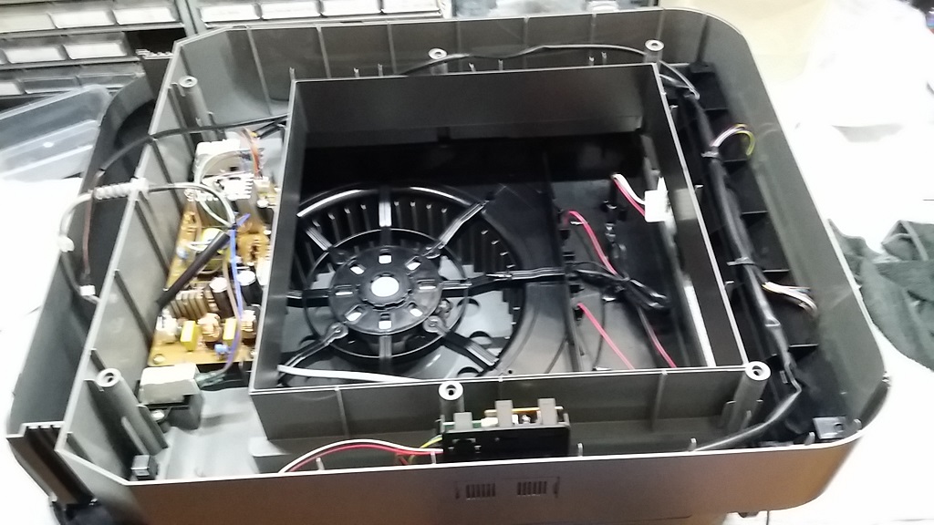 ซ่อมเครื่องฟอกอากาศ ยี่ห้อ SCANA รุ่น SAC-300T อาการเปิดไม่ติดเครื่องไม่ทำงาน