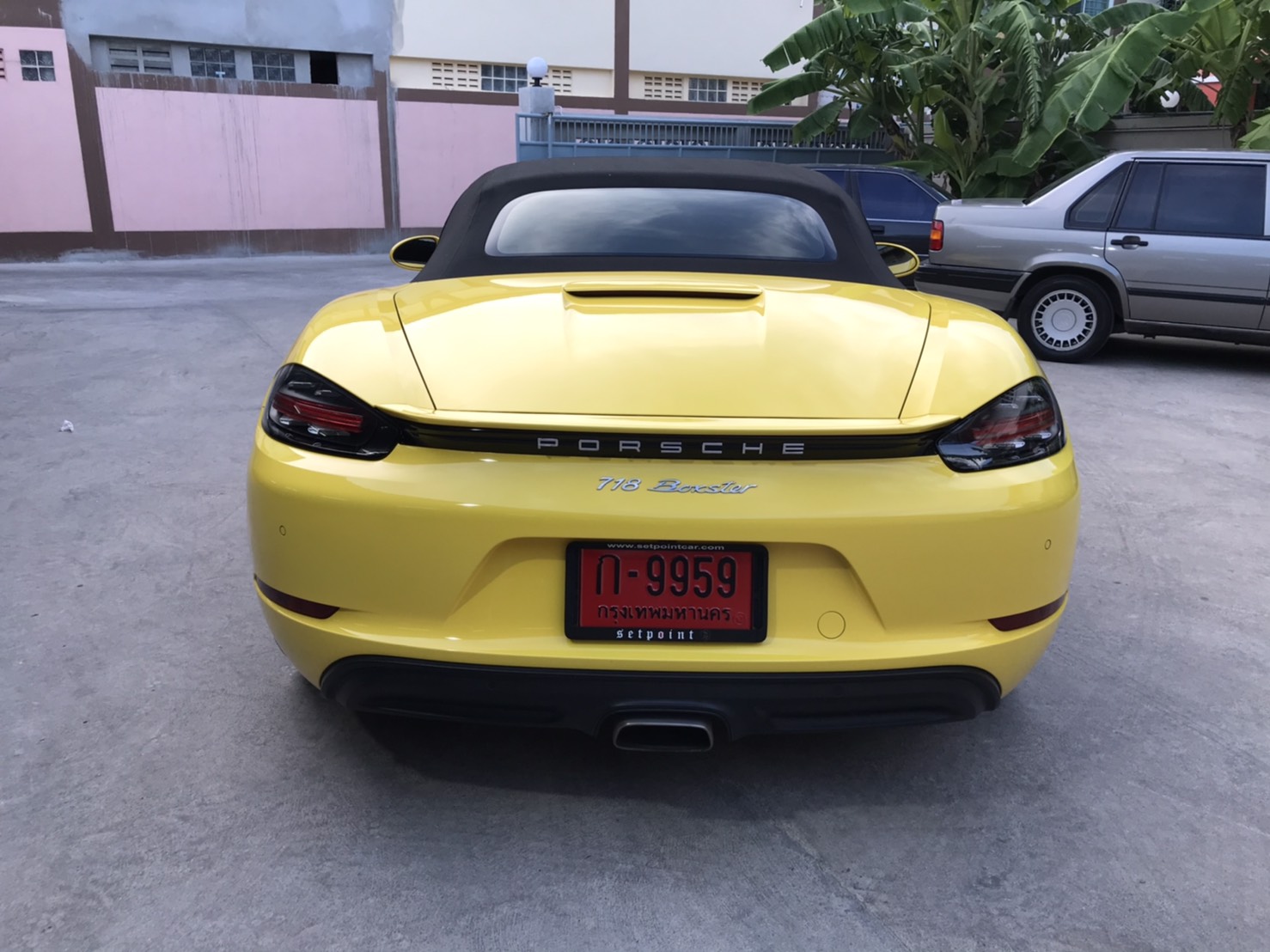 Porsche Boxster 718 ปี 2017