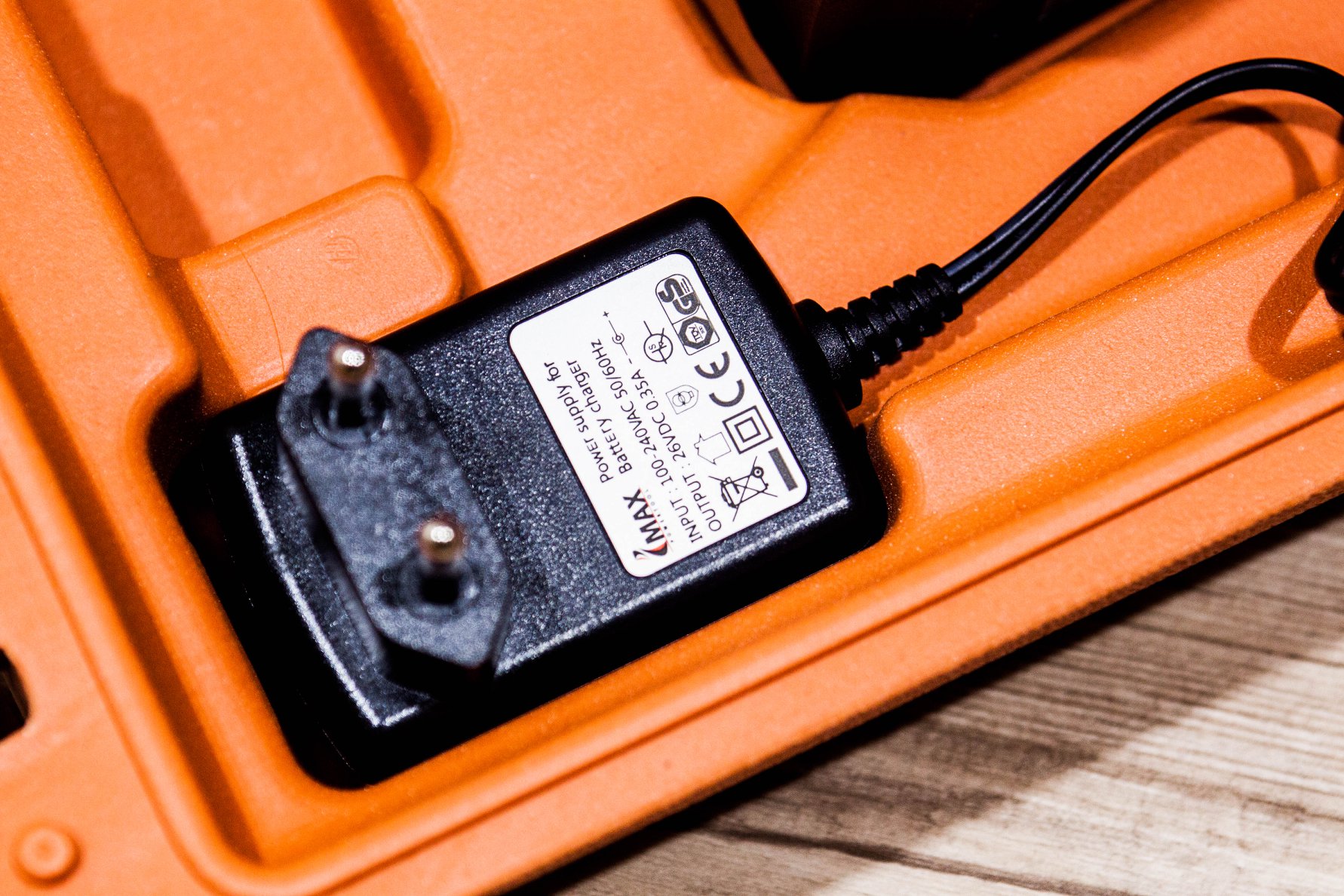 IMAX สว่านกระแทก ไร้สาย 24v