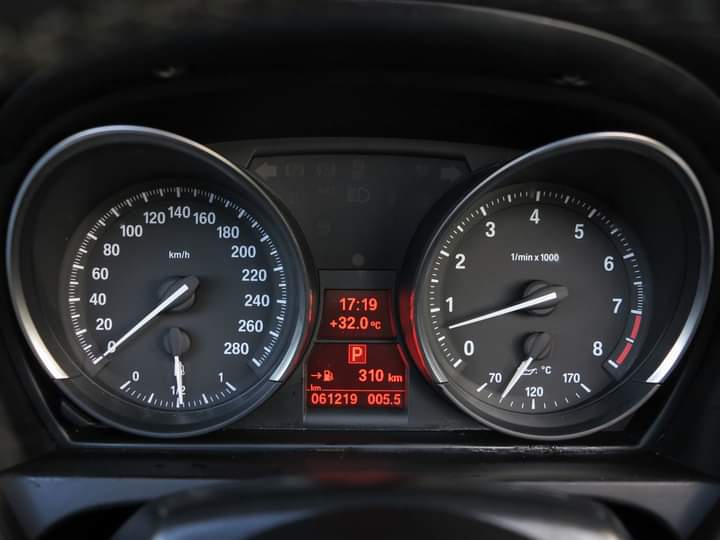 BMW Z4 sDRIVE 2.0i ปี 2013