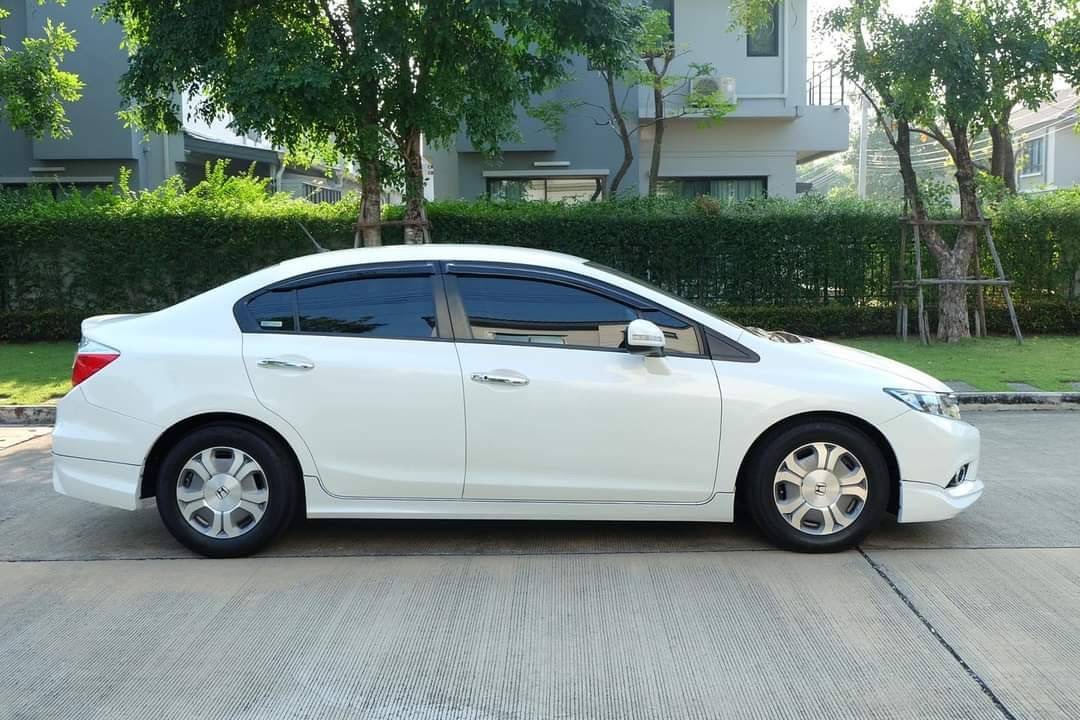 Honda civic รุ่นTop ปี 2013