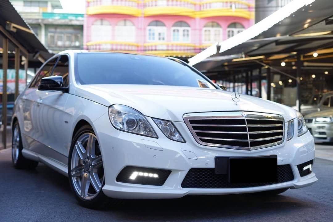 Benz W212 E200 Amg package 7speed ปี 2012