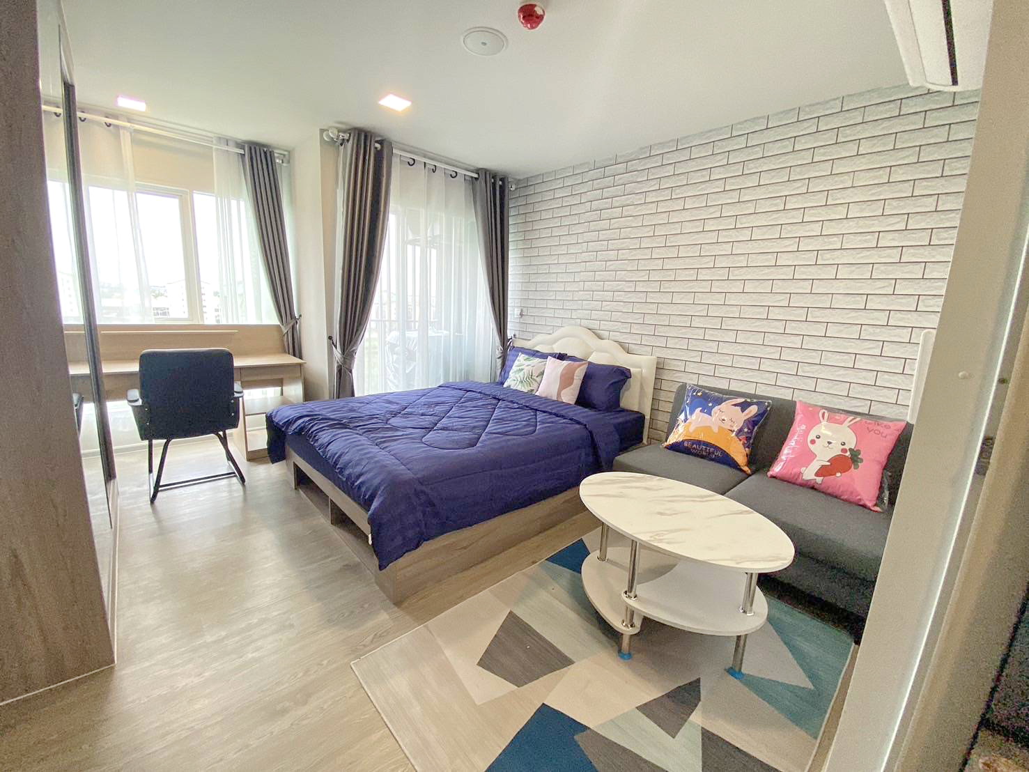 ให้เช่า Condo Kave town Island รังสิต ติด มหาวิทยาลัย กรุงเทพ ห้องใหม่ พร้อมเข้าอยู่