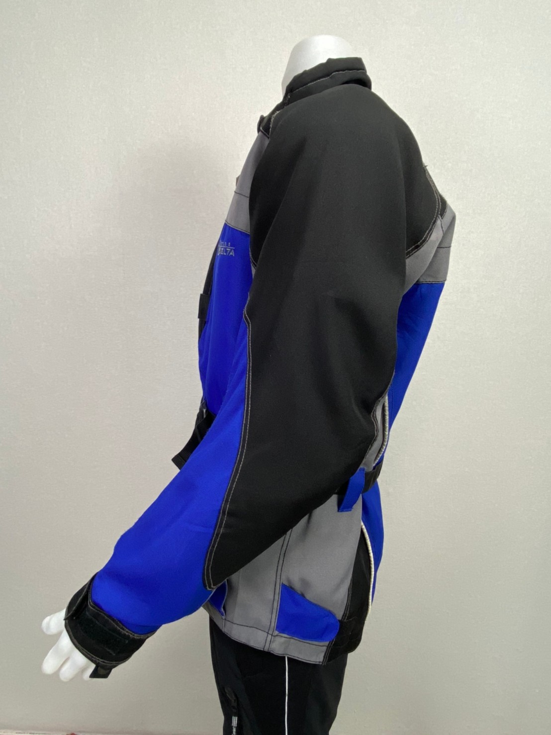 เสื้อขี่มอเตอร์ไซด์( มือสอง) RCTA 035 อก 48" ยาว 28" ยี่ห้อ**DELTA**