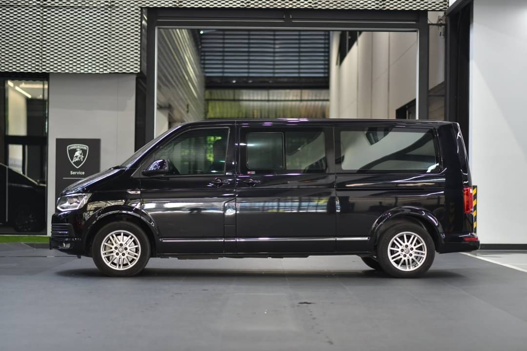 Volkswagen Caravelle 2.0 TDI Comfortline ปี 2017