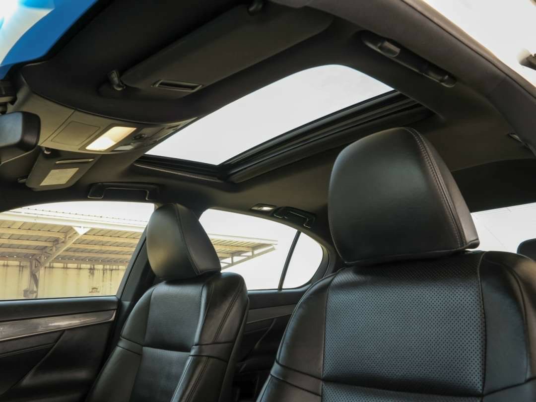 Lexus GS250 F Sport ปี 2012