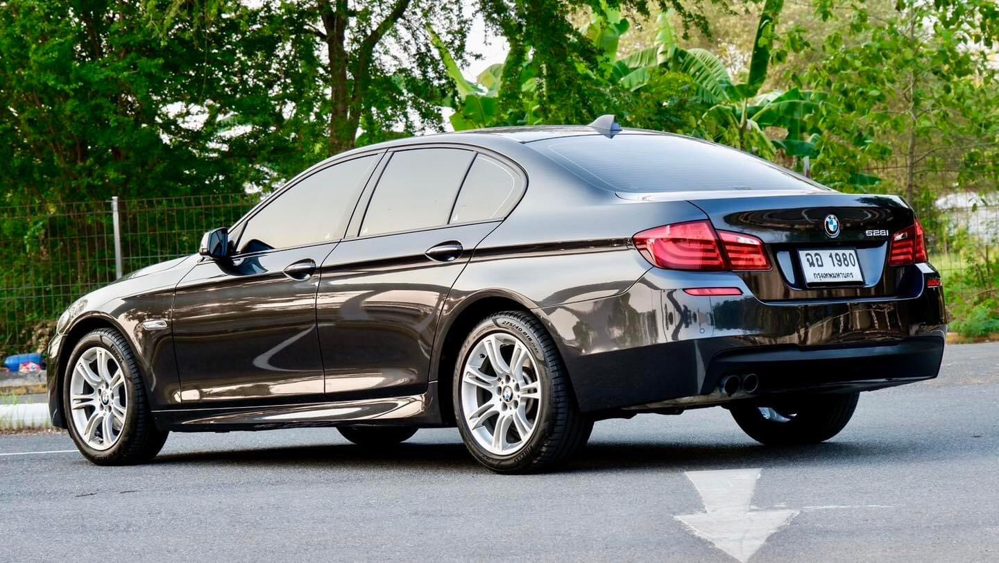 BMW F10 528i M-Sport Package ปี 2012