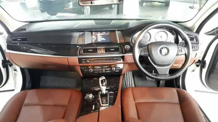Bmw 520i (F10) 2.0 Twin turbo ปี2015