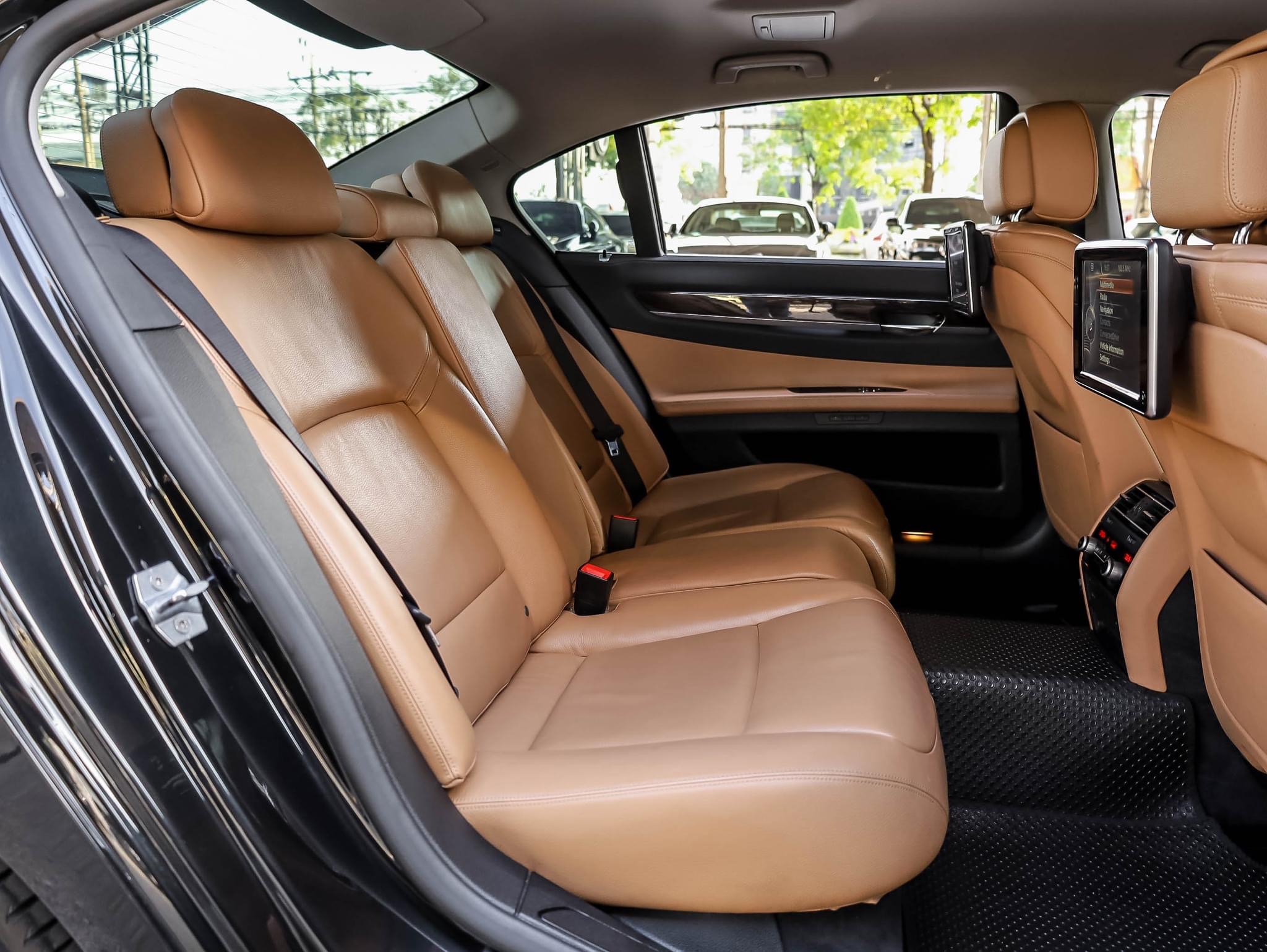 BMW 730LD Business ปี 2014