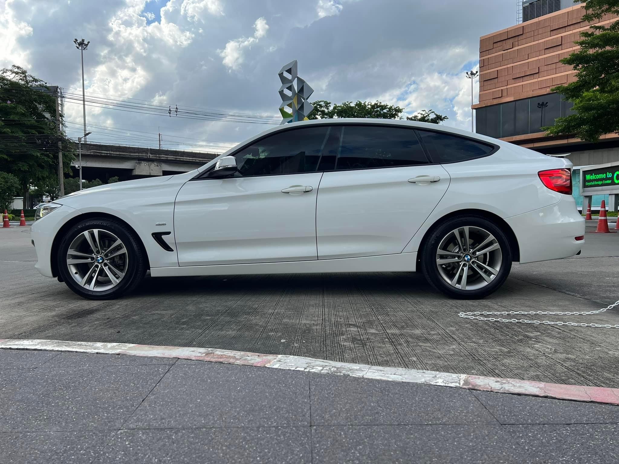 BMW 320d GT SPORT ปี 2017