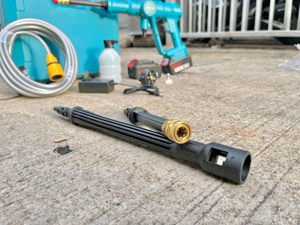 ปืนอัดฉีดแรงดันสูงไร้สาย รุ่น 110V ยี่ห้อ ENZO แบตเตอรี่ 2 ก้อน แถมหัวปรับ 6 ระดับ กระบอกโฟมแลนซ์