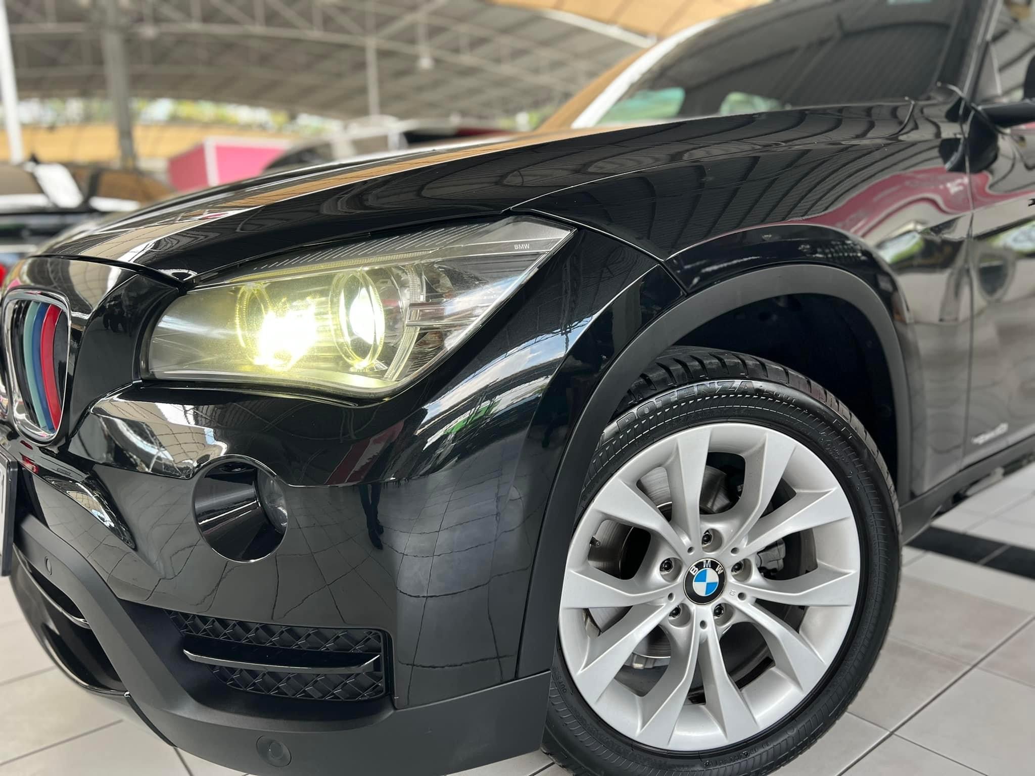 BMW X1 sDrive18i Sport LCI ปี 2015