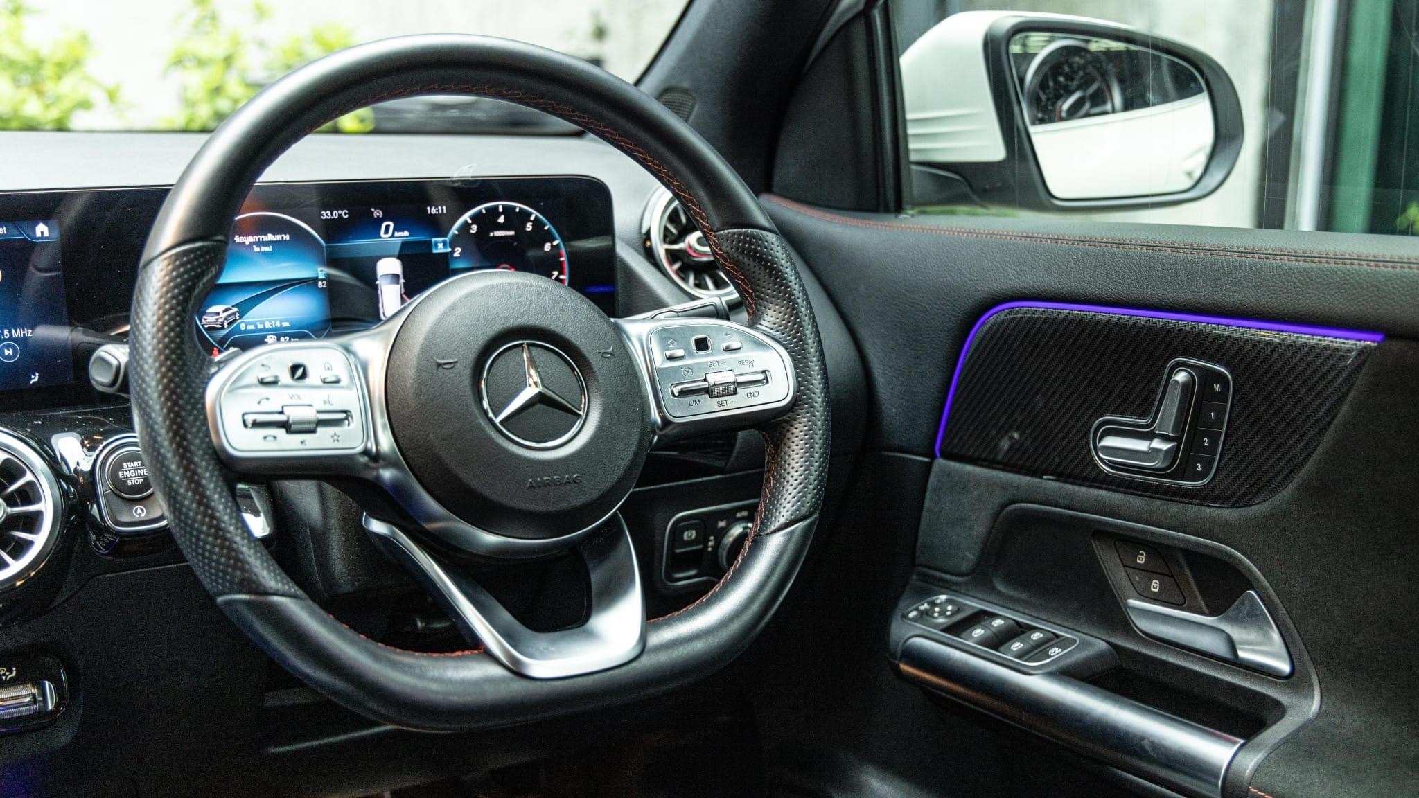 Mercedes-Benz GLA200 AMG Dynamic ปี 2021