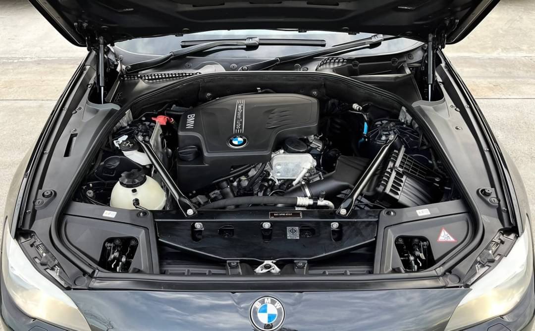 BMW 520i M-sport เบนซินล้วน ปี 2012